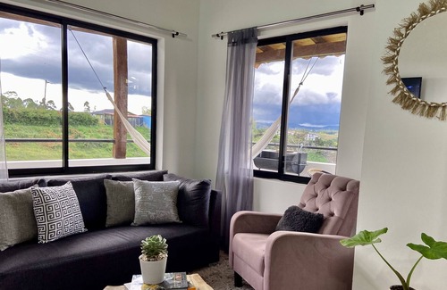 Marinilla Cabin | Cabañas Las Camelias