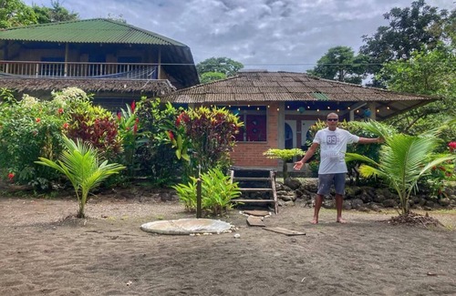 Nuqui Cabin | Cabañas Playa Terco