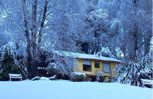 Yerbas Buenas Ski Chalet | Cabañas Recinto