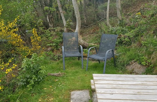 Aberdovey Ski Chalet | Caban Dyfi – A tranquil, dog-friendly woodland escape near Aberdovey, Wales