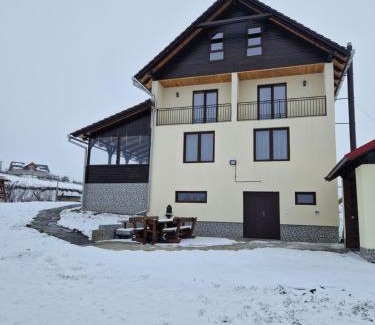 Jina Cabin | Cabana Alpina Jina