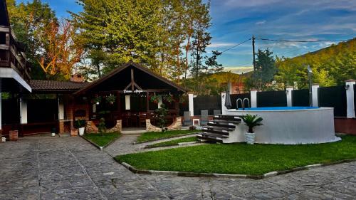 Sadu Cabin | Cabana cu piscină ALLEGRIA - TOCILE , jud SIBIU