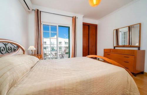 Canada Apartment | Cabanas apartamento 2 quartos, garagem, varanda, AC - Prestige For Home