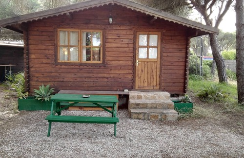 Conil de la Frontera Cabin | Cabañas de Verón. Among the pine forests of the dehesa de Roche.