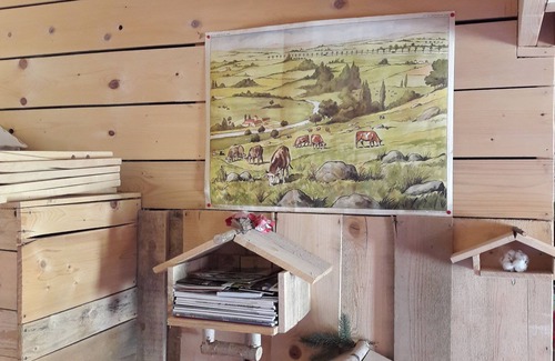 Premanon Ski Chalet | CABANE DE BOUCLE D'OR: 200m from forest tracks and paths