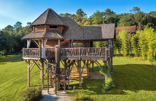 Carsac-Aillac Cabin | Cabane Mayreau with private Jacuzzi - Domaine de Campagnac Spa & Sauna