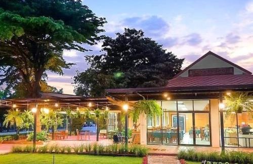 Photharam Hotel | Cabbages & Condoms Hotel Ratchaburi