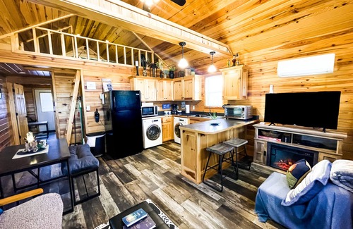Bismarck Cabin | Cabin #1 1 mi to DeGray Lake