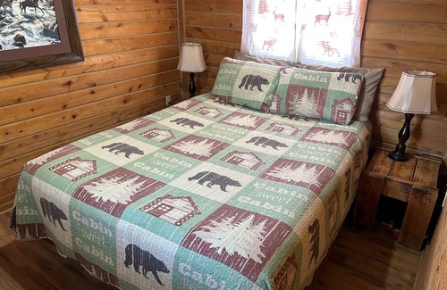 South Fork Cabin | Cabin 12 - Grandview Cabins
