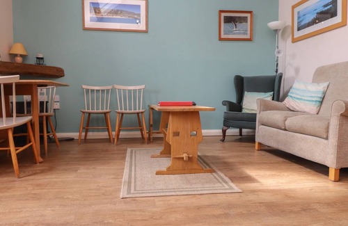 Abersoch Cottage | Cabin ∙ 2 bedrooms ∙ 4 guests