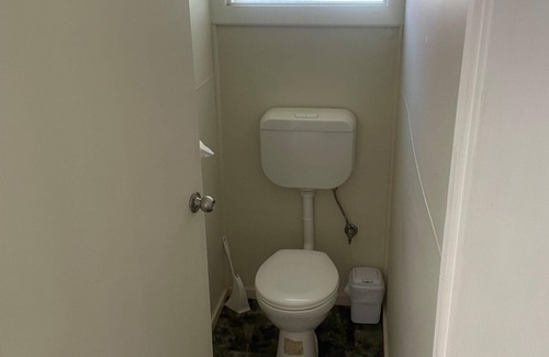 Thornton Cabin | CABIN 2S - Two singles, one bedroom