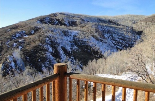 Kamas Cabin | Cabin, 4 Bedrooms + Loft, 4.5 Baths, (Sleeps 8-12) Mountain views with trails