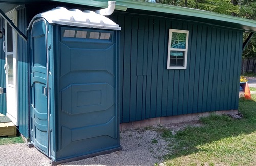 Grayling Cabin | Cabin #5 - Mill Pond CT
