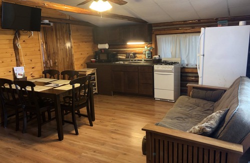 Mayfield Cabin | Cabin 6 Lake Cabin Resort on Fife Lake