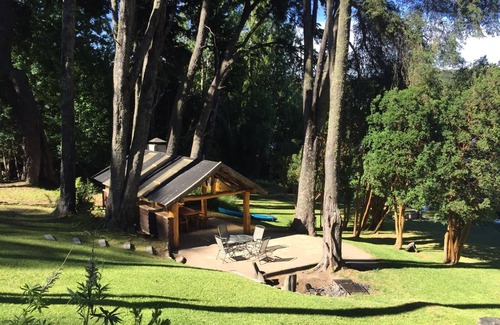 Llao Llao House | Cabin with coastline on Lake Morenito. PEACE, TRANQUILITY AND FAMILY