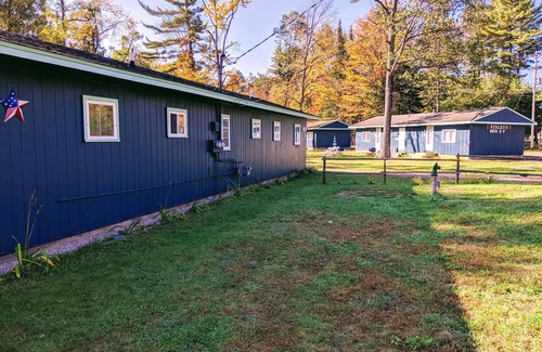 Grayling Cabin | Cabin #B - West M-72 Hwy
