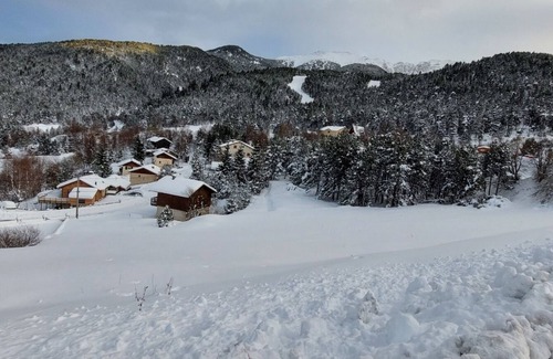 Saint-Pierre-dels-Forcats Apartment | Cabin studio rental at the foot of the slopes view Cambre d'Aze