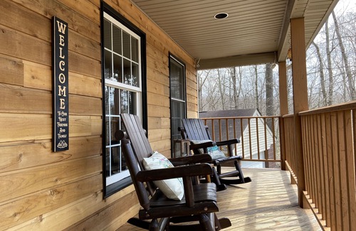 Rockbridge Cottage | Cabin. Hocking county ,private , secluded. Family, Friends.