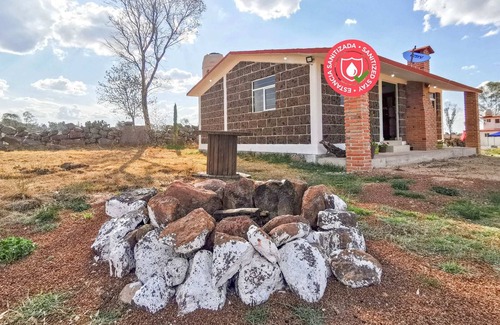 El Marques Cabin | Cabin in Magic Town with BBQ & SMART TV