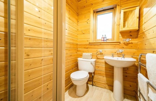 Perth Cabin | Cabin in the Den – your hidden hideaway near Perth