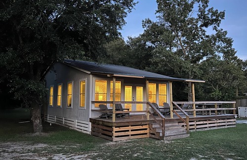 Huger Cabin | Cabin on French Quarter Creek with boat ramp and beautiful view
