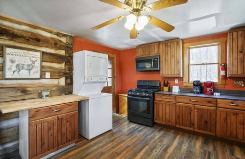 Shanks Cabin | Cabin On The Little Cacapon River
