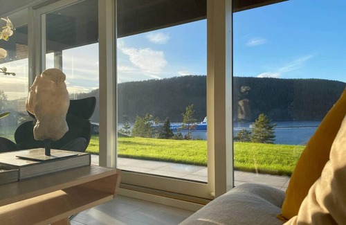 Frogn Cottage | Cabin Oslofjord -sleeps14-seaview-familyfriendly