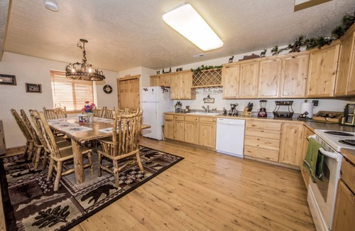 Fish Haven Cabin | Cabin-style home with deck, patio, & amazing view - near Bear Lake