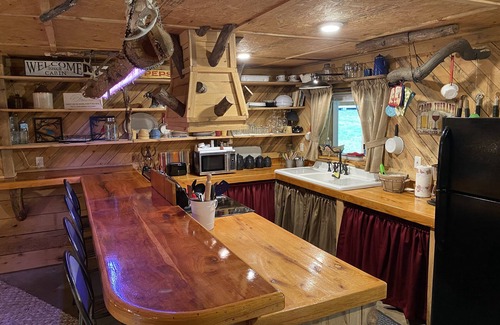 Franklin Cabin | Cabin where the black top ends.Cabin 1