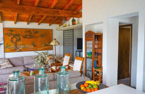 Retiro House | Cabin with Jacuzzi View with Fireplace