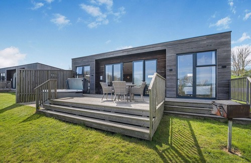Lewes Ski Chalet | Caburn View Retreat (Pet)