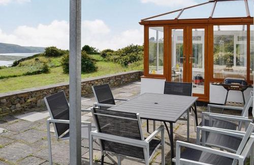 Fairbourne House | Cae-Fadog Fach