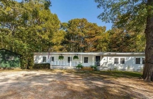 Karnack House | Cain Pole Cabin