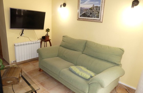 Colldejou House | Cal Pedrellar, Casa en Pueblo de Montaña en la Costa Dorada