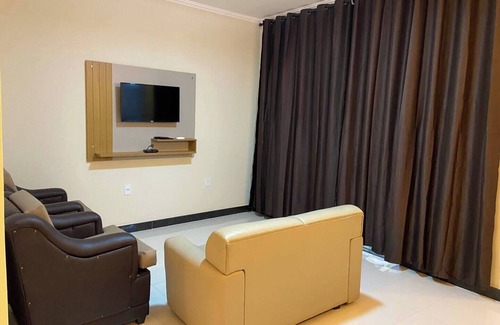 Tucano House | Caldas Thermal House