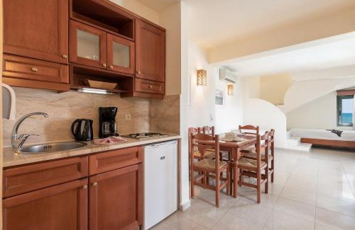 Platanias Town Resort | Caldera Bay