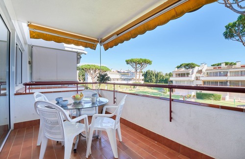 Calella de Palafrugell Apartment | Calella Park 13-A - Apartment with pool near the beach of Llafranc