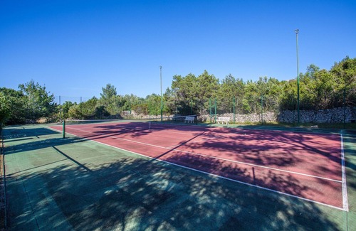 Porto Rotondo Apartment | Caletta 10 - seafront flat with pool and tennis