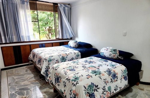 San Fernando Apartment | Cali, Colombia, spacious and cool apartment with parking/ wifi