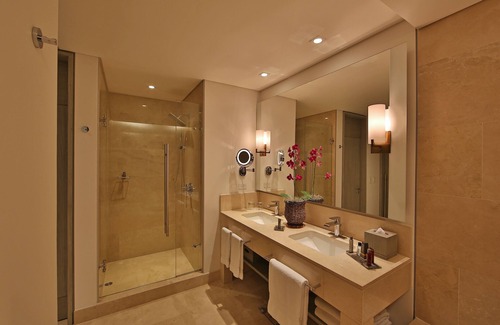 Granada Hotel | Cali Marriott Hotel