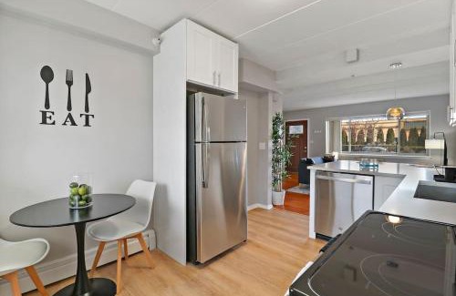 Arlington Heights Apartment | Calm & Cozy 1BR Apt in Arlington Heights - Salem 5A