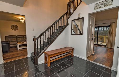 Cresco House | CamelbackSki Mts,Firepit,Hottub,4BR&BonusRoom,Casino,Linens!