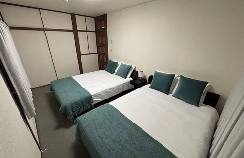 Toshima House | Camellia House, Tokyo, Zoshigaya, walkable to Ikebukuro station & Sunshine City