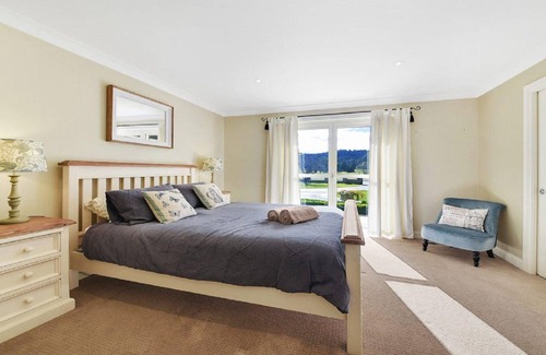 Bowral House | Camelot - a home fit for a king