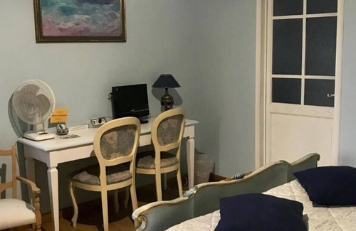 Cossato Bed & Breakfast | Camera preziosa matrimoniale