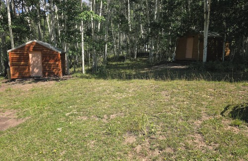 Monticello Cabin | Camp Jackson Refuge all dwellings