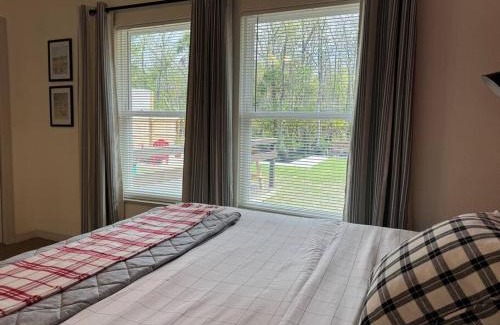 Crystal River House | Camp Manatee-waterfront