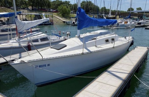Volente Boat Rental | Camp on Lake Travis