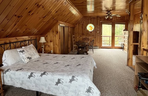 Eagle Bay Cabin | Camp Overlook - Big Moose, Adirondacks