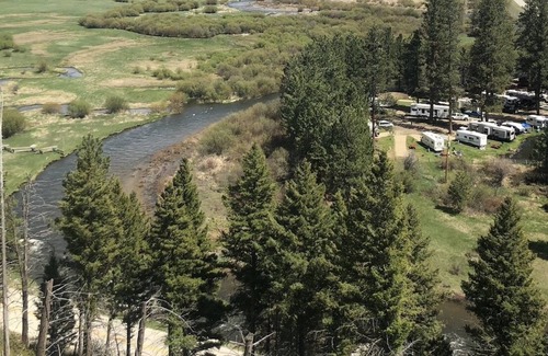 Ravalli County RV Rental | CAMP SULA - RV SITE 7